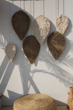 Load image into Gallery viewer, Mista Feather Macrame