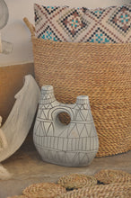 Load image into Gallery viewer, Bow & Aura Pottery