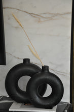 Load image into Gallery viewer, Donut Pottery