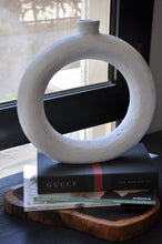 Load image into Gallery viewer, Donut Pottery