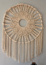 Load image into Gallery viewer, Mandala Macrame