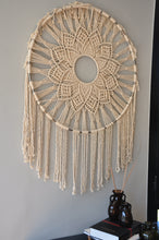 Load image into Gallery viewer, Mandala Macrame