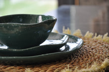 Load image into Gallery viewer, Serving Plates