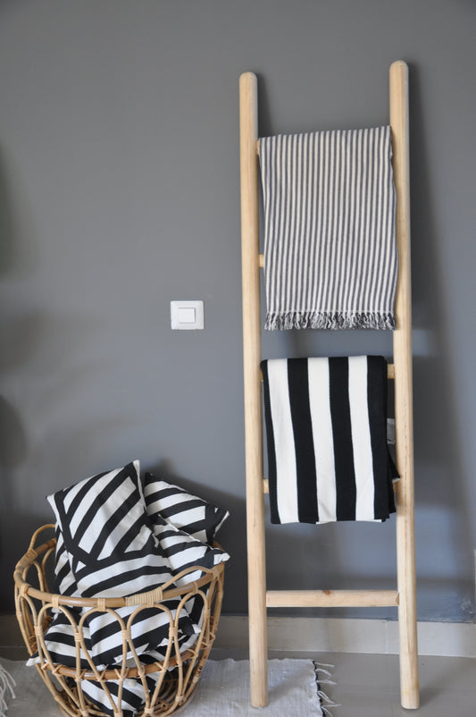 Blanket Ladder - 5-tiered decorative blanket ladder, Handpick Egypt