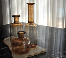 Load image into Gallery viewer, KAMARI Vase Set
