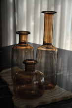 Load image into Gallery viewer, KAMARI Vase Set
