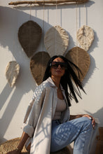 Load image into Gallery viewer, Mista Feather Macrame
