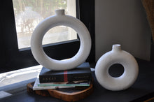 Load image into Gallery viewer, Donut Pottery
